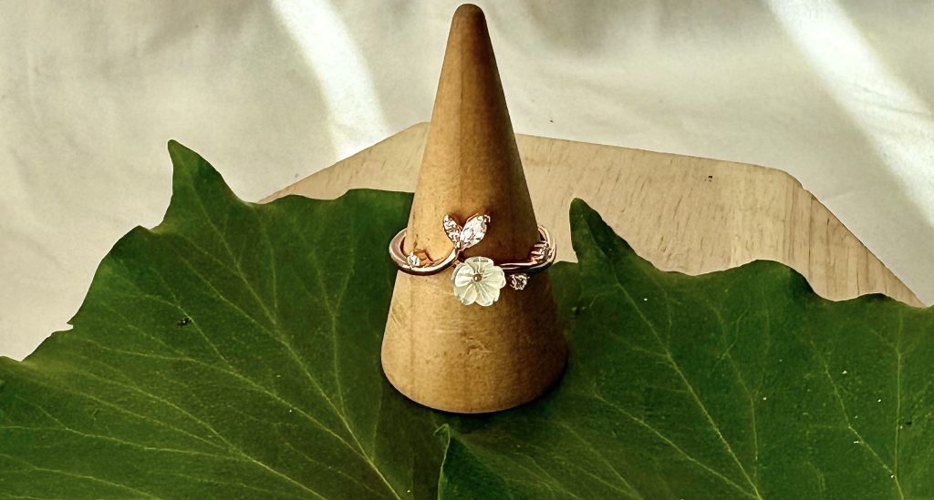anello fiore madre rosè nuovo
