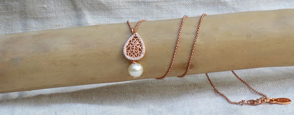 collana filigrana goccia