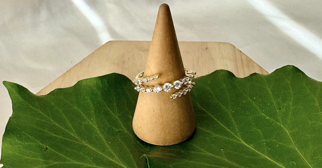 anello a spirale zirconi giallo 2